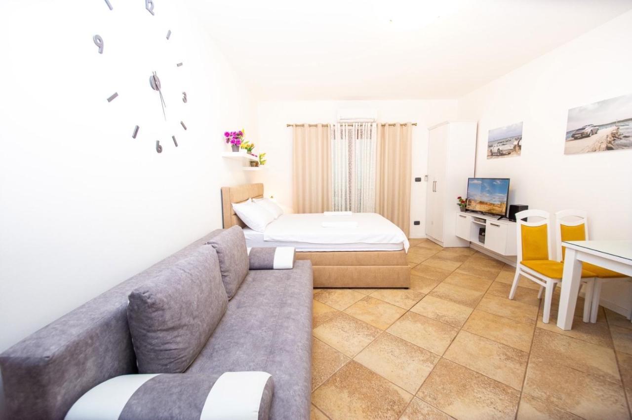 Apartment Studio Premier Rafajlovići Dış mekan fotoğraf