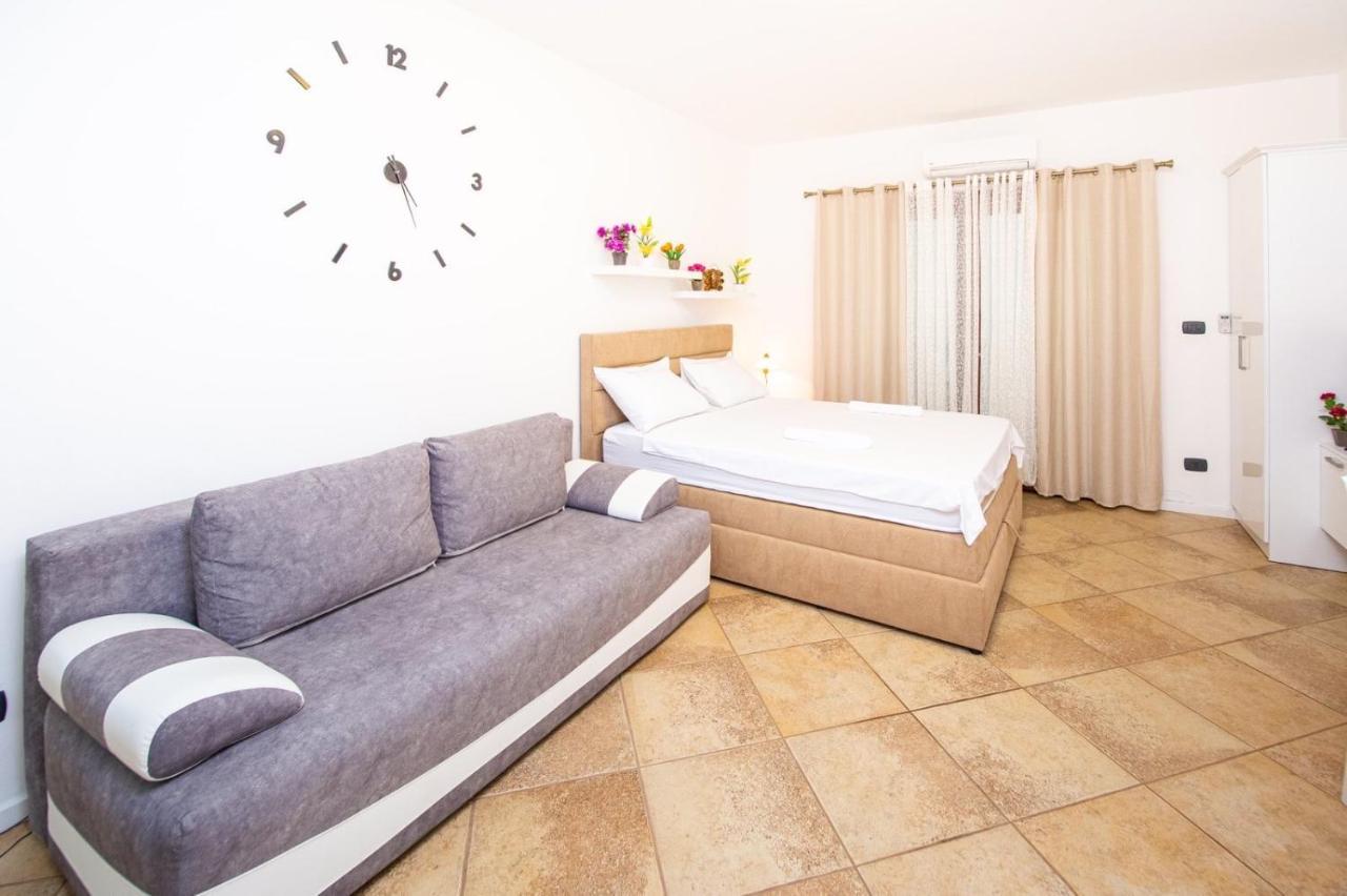 Apartment Studio Premier Rafajlovići Dış mekan fotoğraf