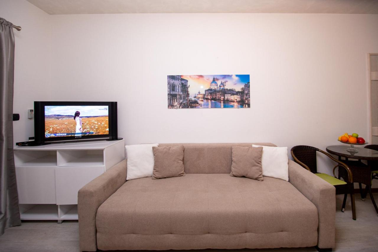 Apartment Studio Premier Rafajlovići Dış mekan fotoğraf