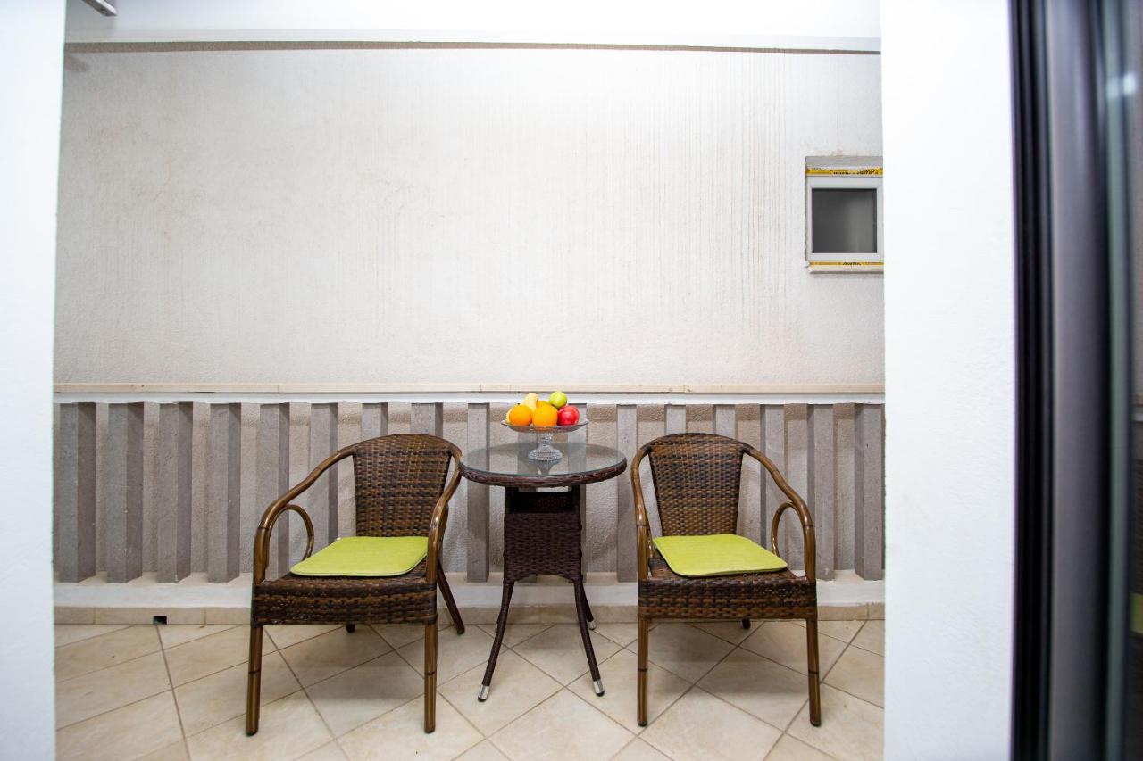 Apartment Studio Premier Rafajlovići Dış mekan fotoğraf