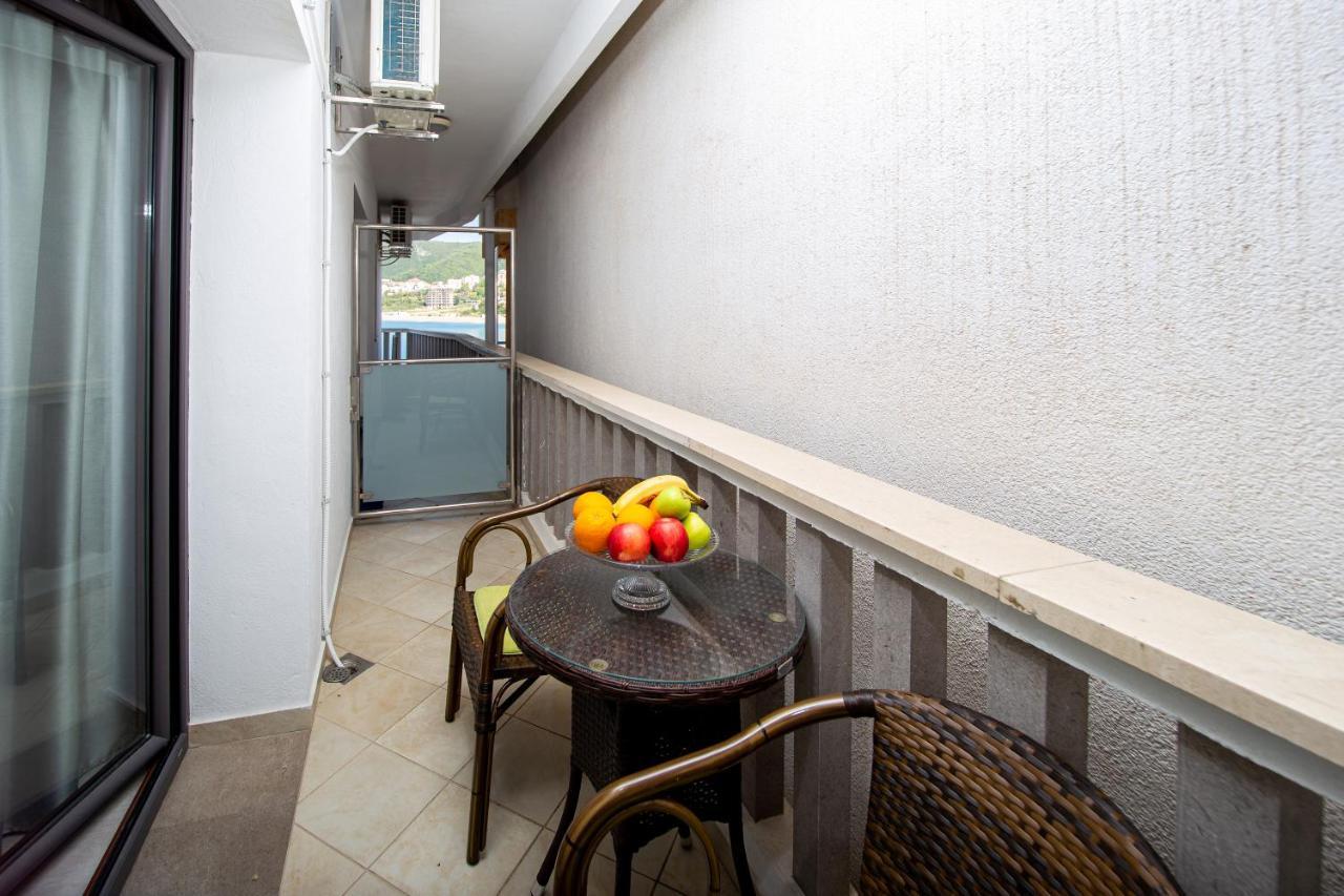 Apartment Studio Premier Rafajlovići Dış mekan fotoğraf